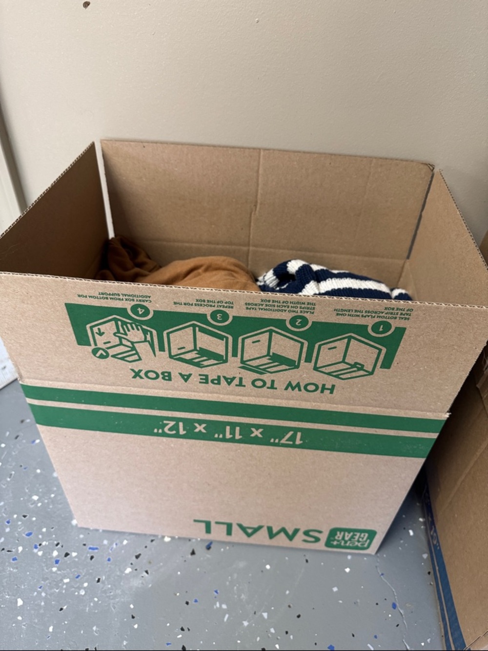 Small Cardboard Moving Box with 12 woman large items